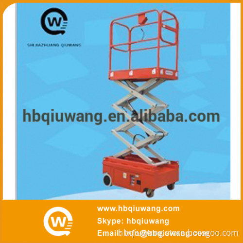 Self-propelled electric home elevator lift